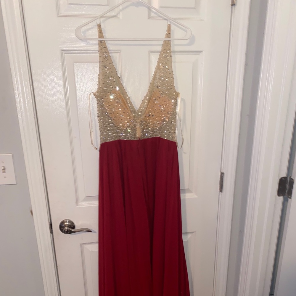 Prom Dress - Picture 2 of 3